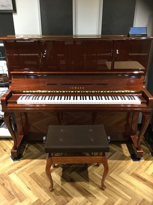 みどり徳重センター ヨモギヤ楽器|ピアノショップみどり徳重店|ヤマハ音楽教室|オリジナル音楽レッスン|鍵盤楽器 ピアノ・エレクトーン アコースティックピアノ、電子ピアノ、エレクトーン、キーボードなどをご紹介。お客様のご環境・ご予算に応じた最適な1台をご提案いたします。 一覧はこちら 中古・新品特価